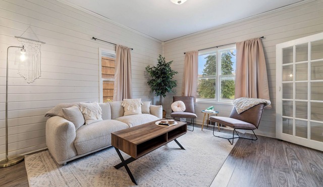 The Zen Den - A charming 3-bedroom house in Superior/Duluth