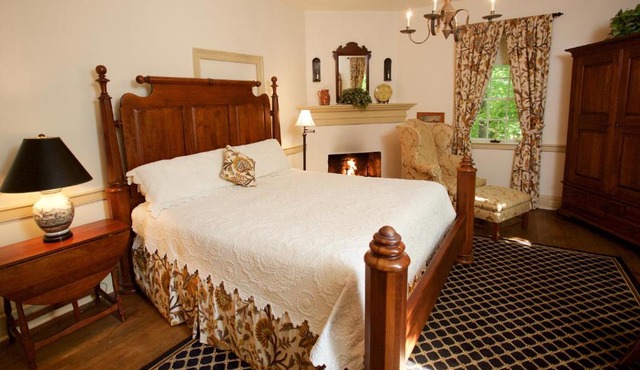 The Zevely Inn