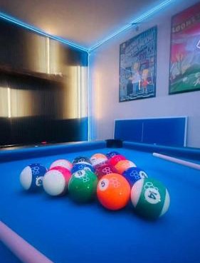 Theater Game Room Fire Pit Grill Sleeps 15