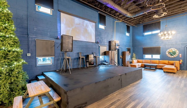 Theatre and Treehouse Arcade at Rock Spring Resort