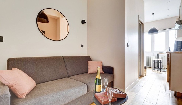 TheBlueStay 39 – Cosy Apartment Buttes-Chaumont