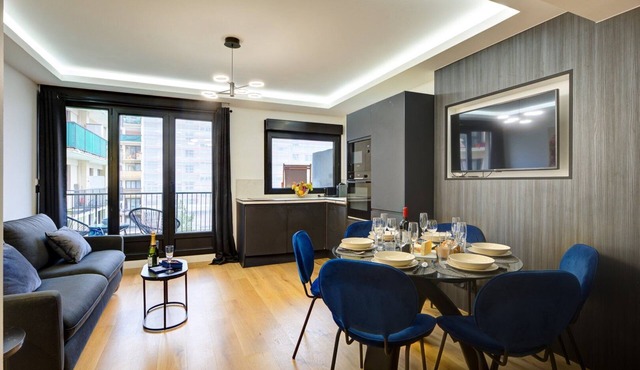 TheBlueStay 52 - Large 6p apt - Terrace and A/C