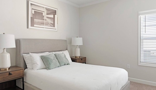 TheCottages 2BD 3 - Two Bedroom Apartment, Sleeps 4