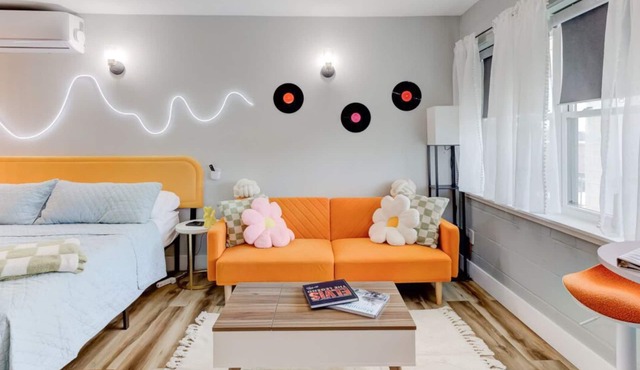 Themed Lux Loft with King Bed, Free Parking & Wi-Fi