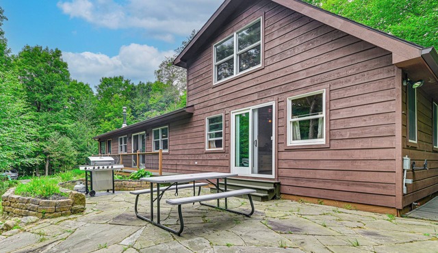 Thendara Cabin on Moose River w/Game Room!