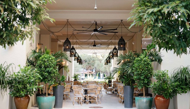 THesis Hotel Miami Coral Gables, Curio Collection by Hilton