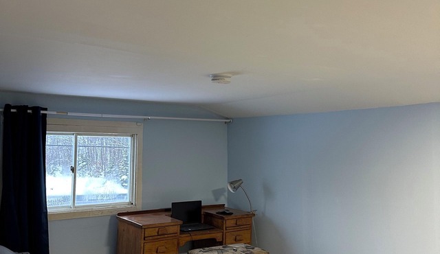 Thessalon Farm house nn4 bedroom house with WiFi AC infinity opportunity