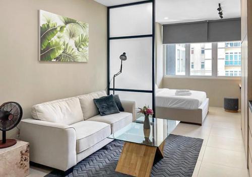 TheStudio Kuching City Center Serviced Accommodation With Pool And River View