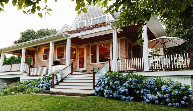 Third Cliff Scituate.Easy walk to Downtown and Peggoty and SPIT beaches