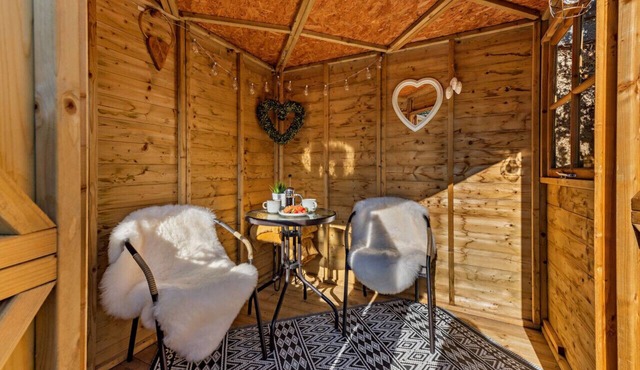 Thirlwell - Two Bedroom House, Sleeps 3