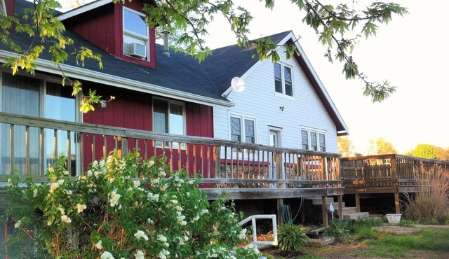 "Thirties" Apt at Ozark Highlands Farm