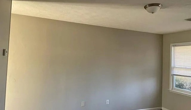 This 1-bedroom, 1-bathroom apartment