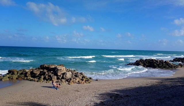 This 1 Bedroom suite has it all in a great location in Pompano Beach.