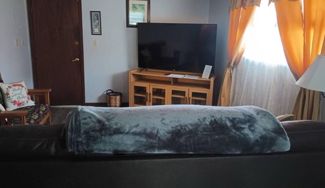 This apartment is a 1 bedroom(s), 1 bathrooms, located in Pierre, SD.