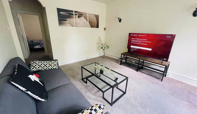 This apartment is a 1 bedroom(s), 1 bathrooms, located in Glenside, PA.