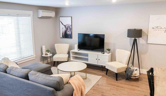 This apartment is a 2 bedroom(s), 1.5 bathrooms, located in Fredericton, NB.