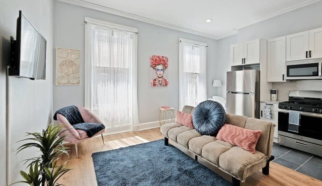 This apartment is a 1 bedroom(s), 1 bathrooms, located in Philadelphia, PA.