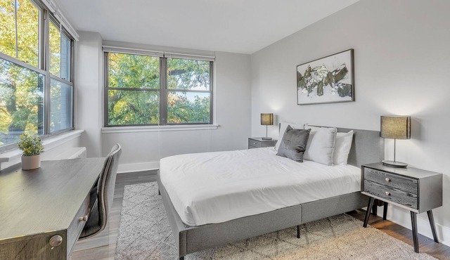 This apartment is a 2 bedroom(s), 1 bathrooms, located in Philadelphia, PA.