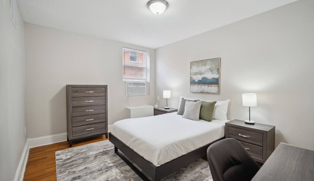 This apartment is a 1 bedroom(s), 1 bathrooms, located in Philadelphia, PA.