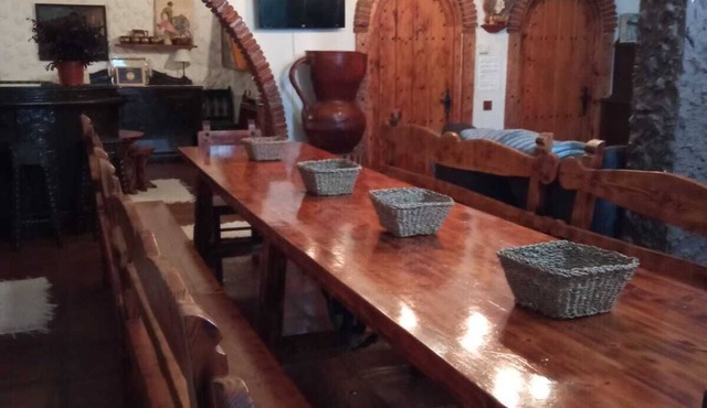 THIS BEAUTIFUL VILLA IS A LITTLE CORNER IN THE HEART OF RIOJA ALTA
