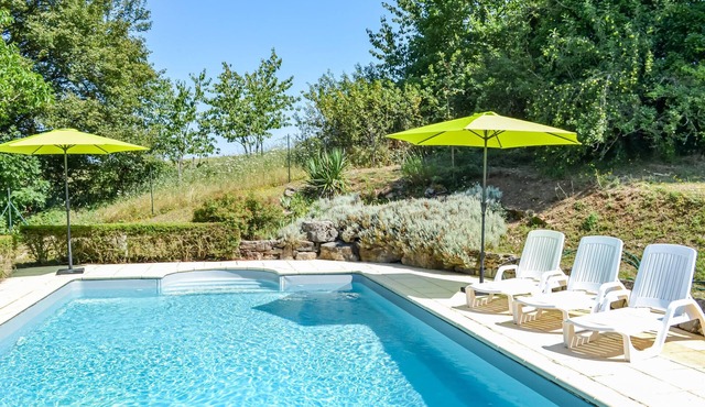 This beautiful stone farmhouse welcomes you in a small hamlet in the peaceful countryside.