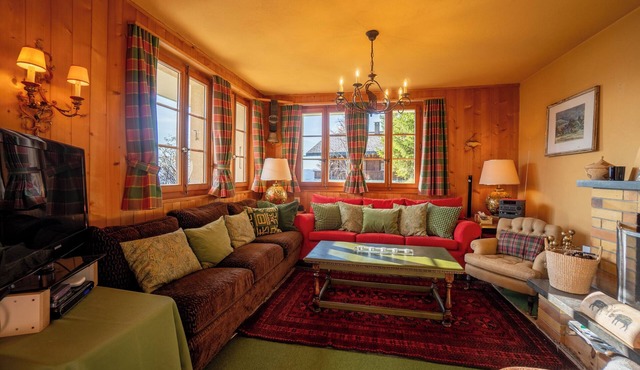 This beautiful chalet is located at the top of the Lime Road in Gryon, and as a result, enjoys stunn