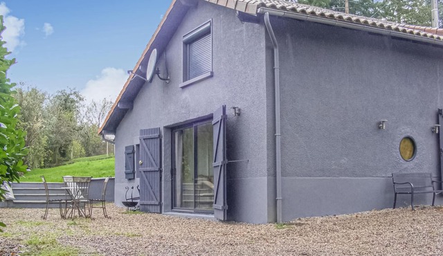 This beautiful vacation home with private pool awaits you in Etagnac, 40 km from Limoges and 70 km f