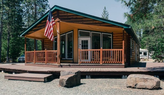This cabin is a 3 bedroom(s), 2 bathrooms, located in O'Brien, OR.