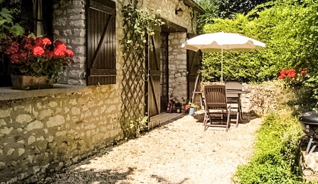 This charming accommodation will provide you with unforgettable memories.