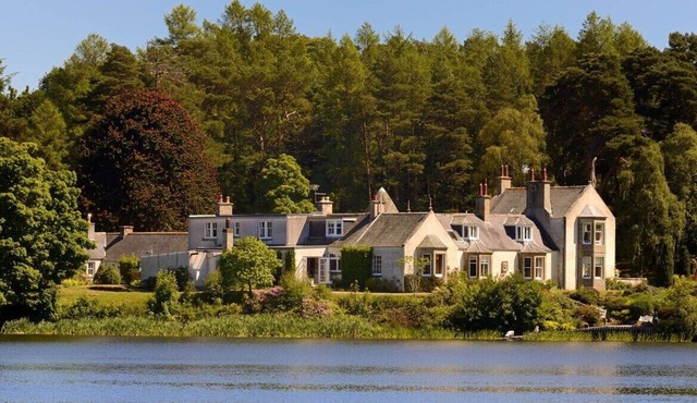 This country house is a 6 bedroom(s), 6.5 bathrooms, located in Lhanbryde, Scotland.