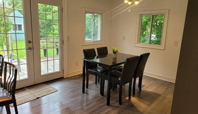 This Cozy place close to everywhere. Enjoy your stay!