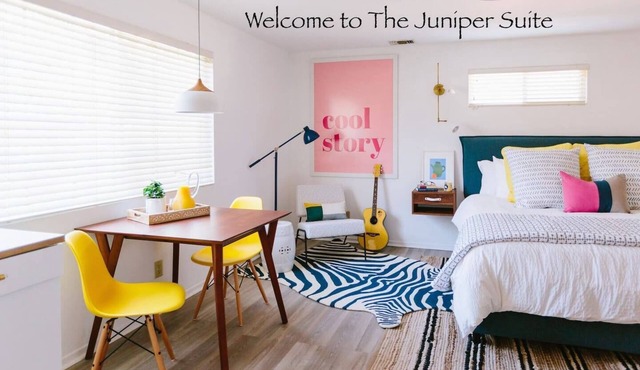 This duplex is a 1 bedroom(s), 1 bathrooms, located in Redlands, CA.