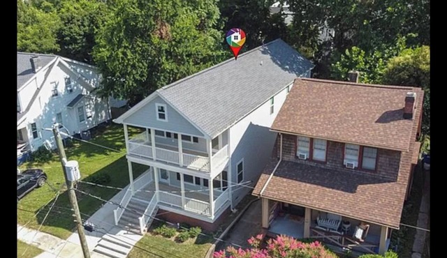 This gorgeous Larchmont cozy cottage will amaze you!