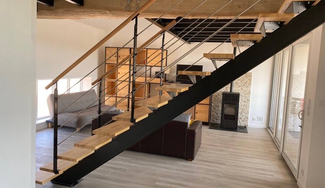 This house is a 2 bedroom(s), 2 bathrooms, located in La Chapelle-de-Guinchay, Bourgogne-Franche-Comté.