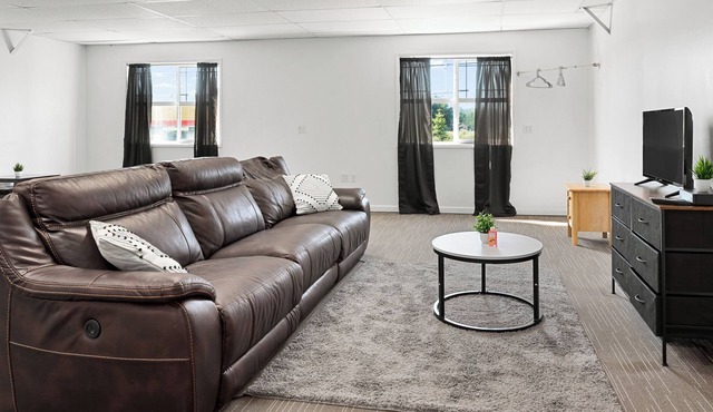 This house is a 1 bedroom(s), 1 bathrooms, located in Granite falls, WA.