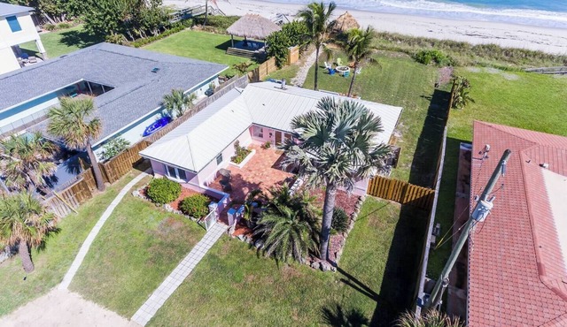 This house is a 2 bedroom(s), 2 bathrooms, located in Indialantic, FL.