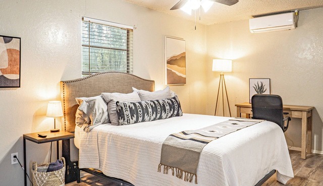 This house is a 2 bedroom(s), 1 bathrooms, located in Abilene, TX.