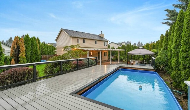 This house is a 3 bedroom(s), 2.5 bathrooms, located in Vancouver, WA.