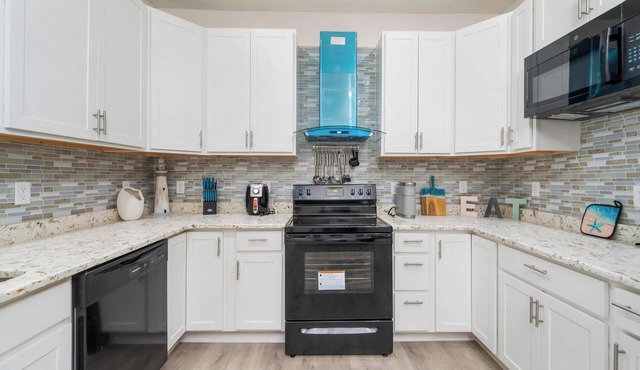 This house is a 4 bedroom(s), 2.5 bathrooms, located in Columbus, OH, OH.