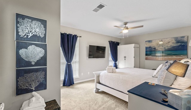 This house is a 4 bedroom(s), 2 bathrooms, located in Jacksonville, FL.
