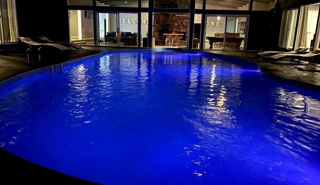 This house is a 5 bedroom(s), 2.5 bathrooms, located in Barnesville, GA.