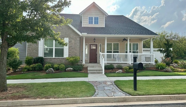 THIS HOUSE IS NOT FOR RENT.! VRBO will not allow us to remove from platform!