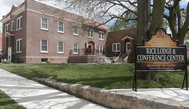 This is your 'home away from home'!10 bedrooms,11 baths! MUST CALL TO RESERVE!
