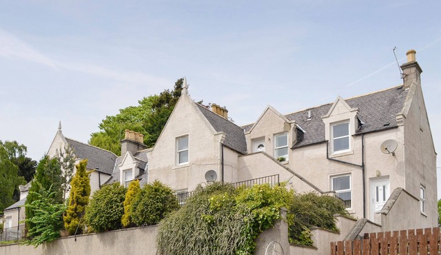 This lovely part of Scotland offers the ideal location to explore the local history and heritage sur