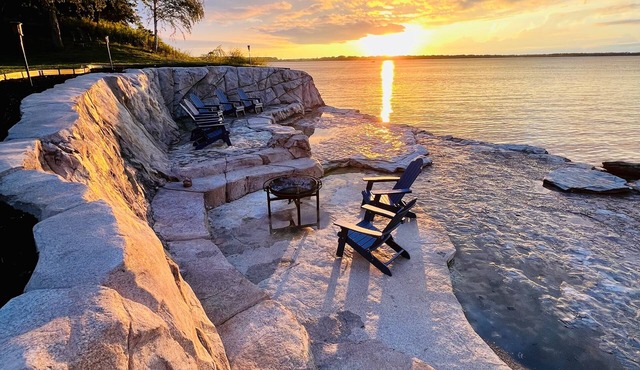 This Place Rocks! Waterfall and lake access