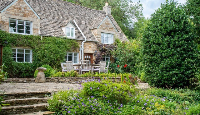 This property has been sympathetically restored to a high standard.