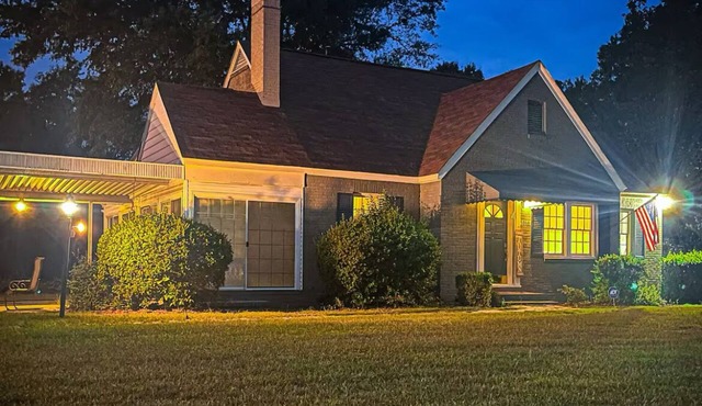 This quaint & charming home is located in the town of Denmark, South Carolina!