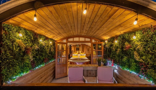 This Shepherd Hut is the ultimate couples retreat with roll top copper bath tub