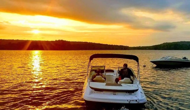 Thompson Lake(front) Getaway!