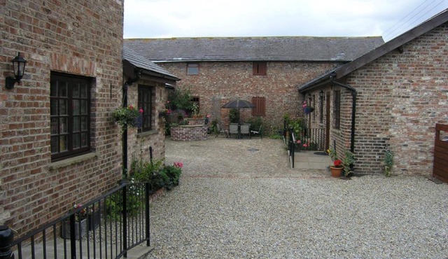 Thompsons Arms Cottages